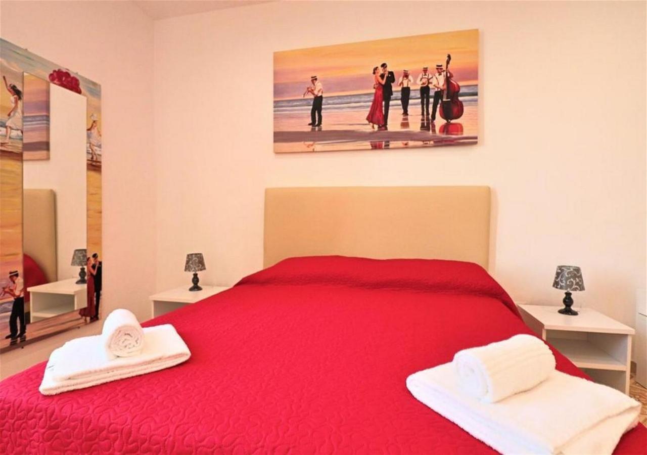 Sorrento Historical Center Apartment Екстериор снимка